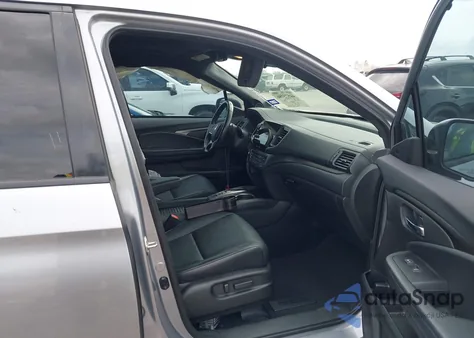 2019 Honda Passport Ex-L from USA, damaged, VIN 5FNYF7H52KB010091
